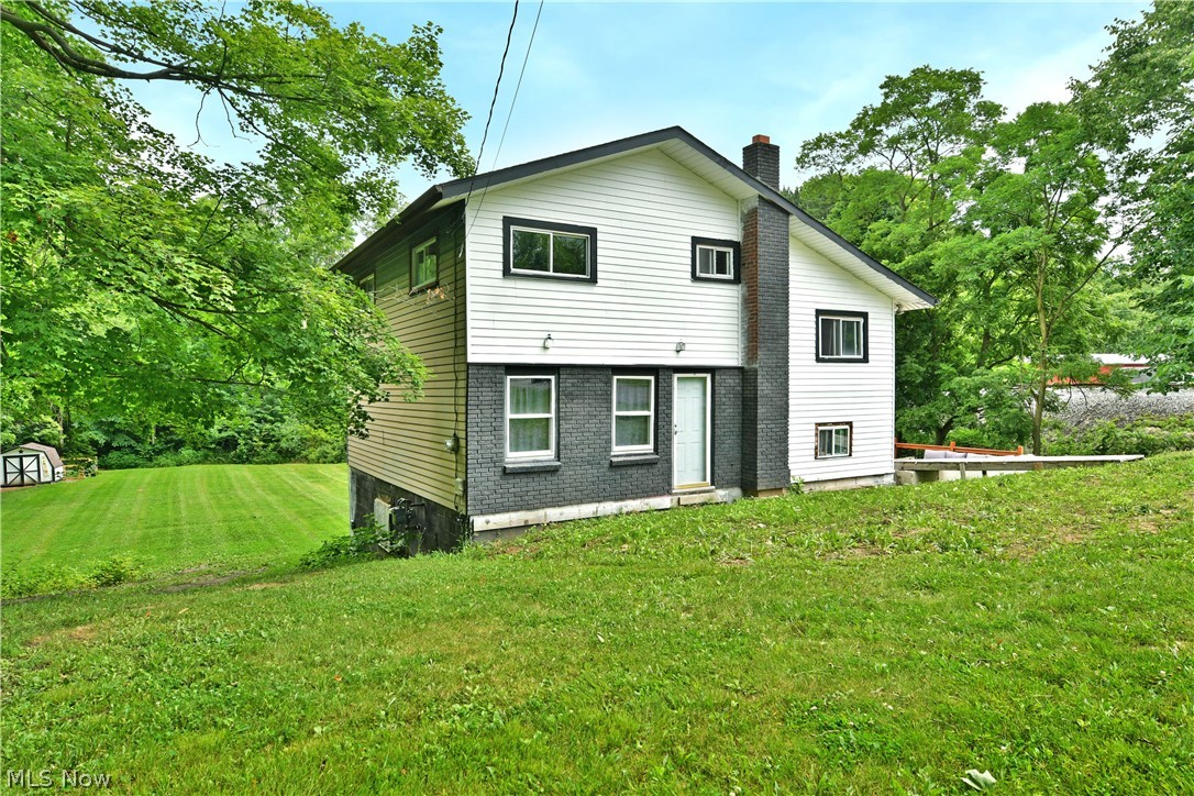 338 Calla Road E Poland OH 44514