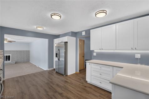 13700 Indian Creek Drive Middleburg Heights OH 44130