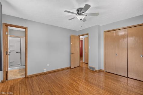 13700 Indian Creek Drive Middleburg Heights OH 44130