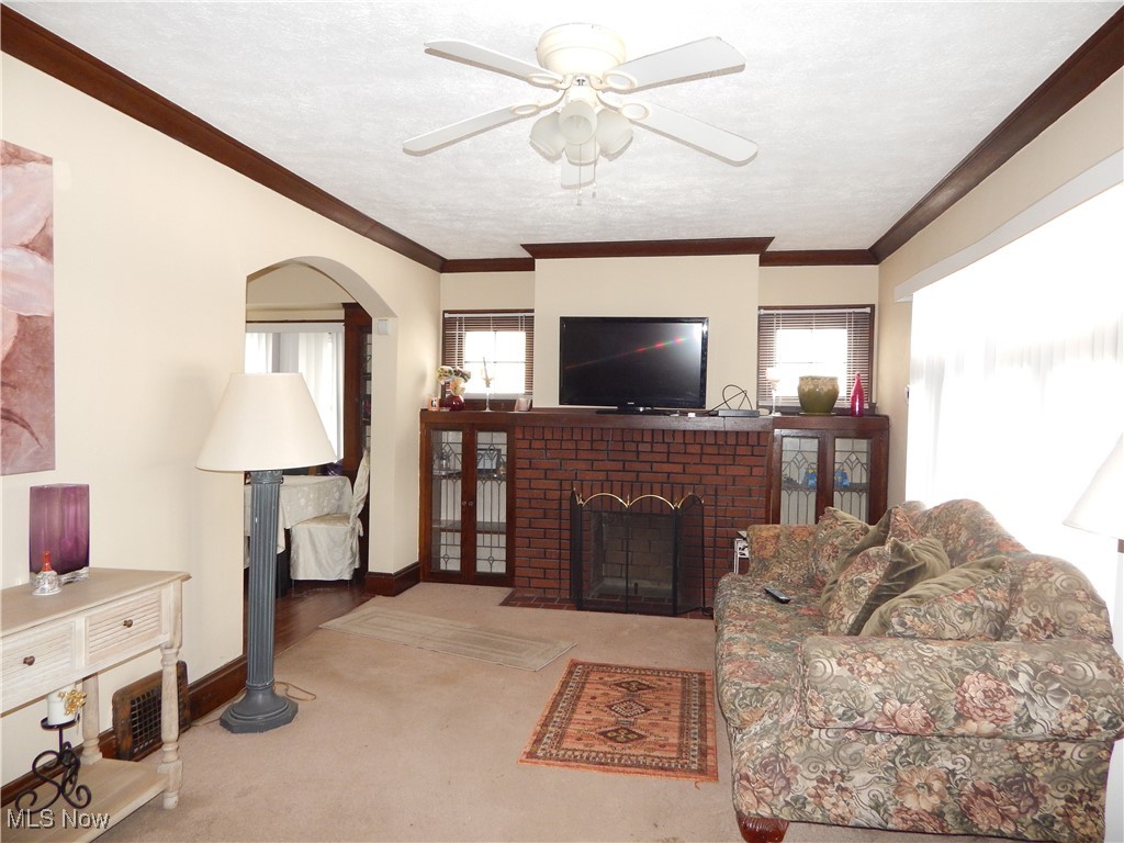 4690 E 90th Street Garfield Heights OH 44125