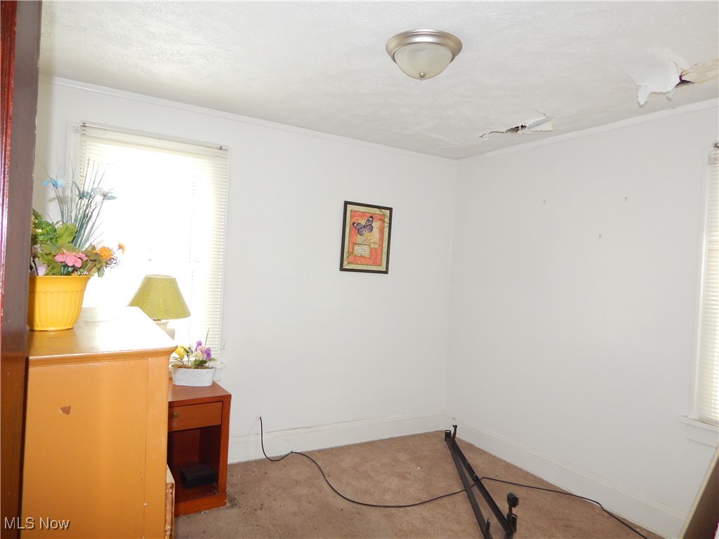 4690 E 90th Street Garfield Heights OH 44125