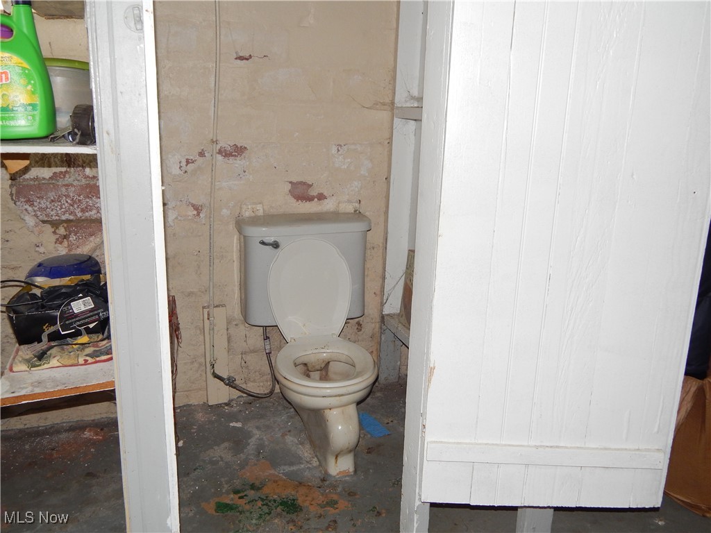 4690 E 90th Street Garfield Heights OH 44125