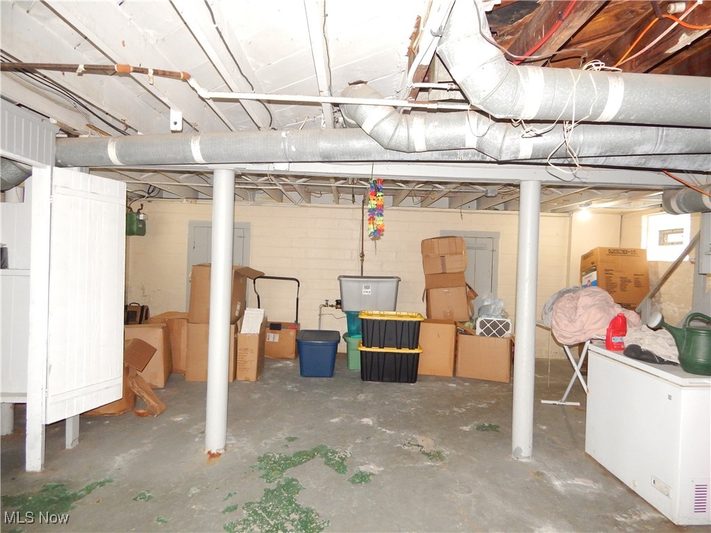 4690 E 90th Street Garfield Heights OH 44125