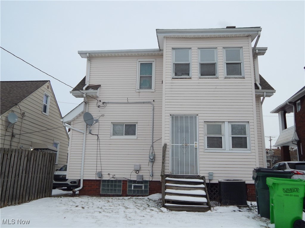 4690 E 90th Street Garfield Heights OH 44125