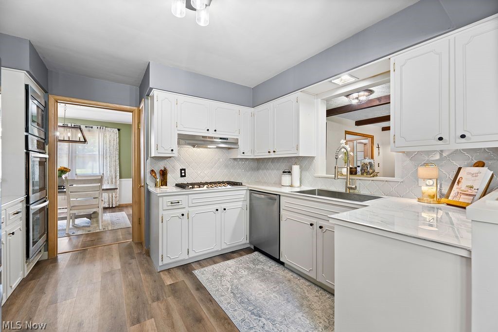 1133 Romayne Drive Akron OH 44313