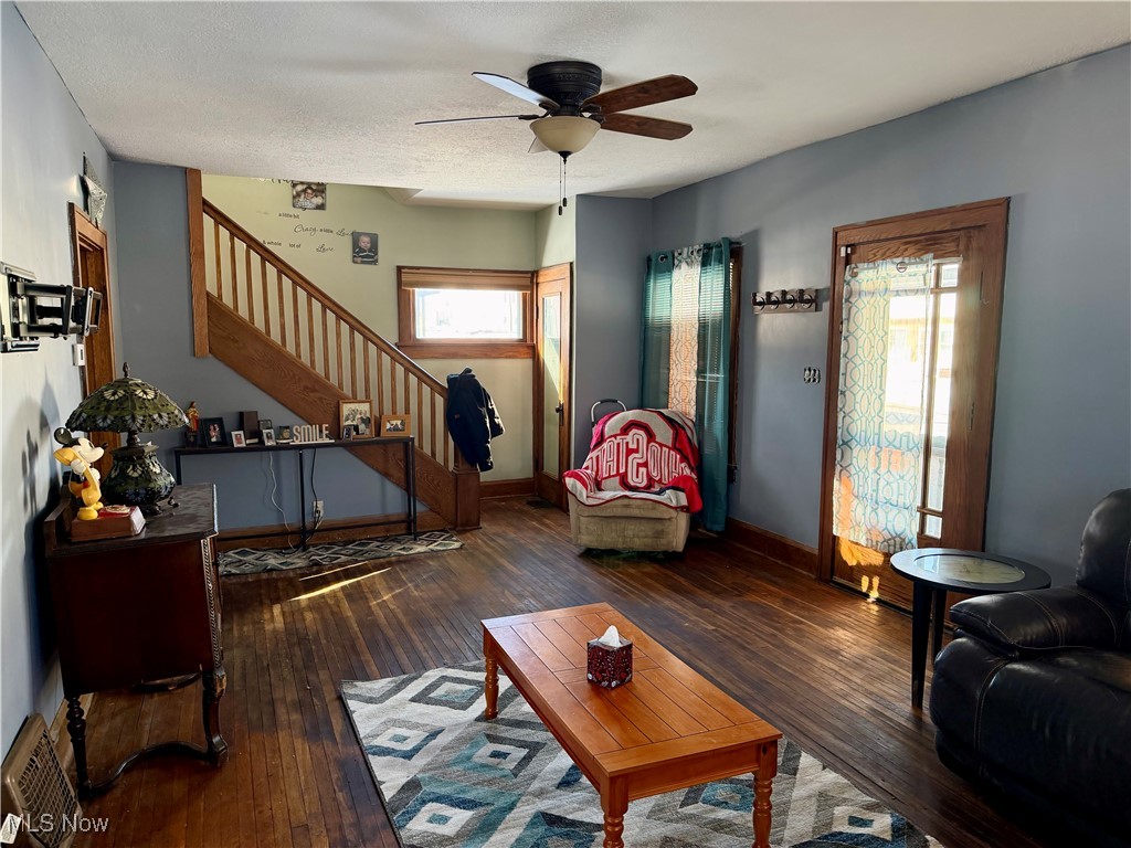 304 E Lisbon Street Waynesburg OH 44688