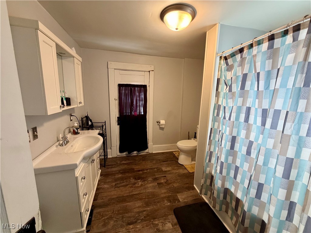304 E Lisbon Street Waynesburg OH 44688