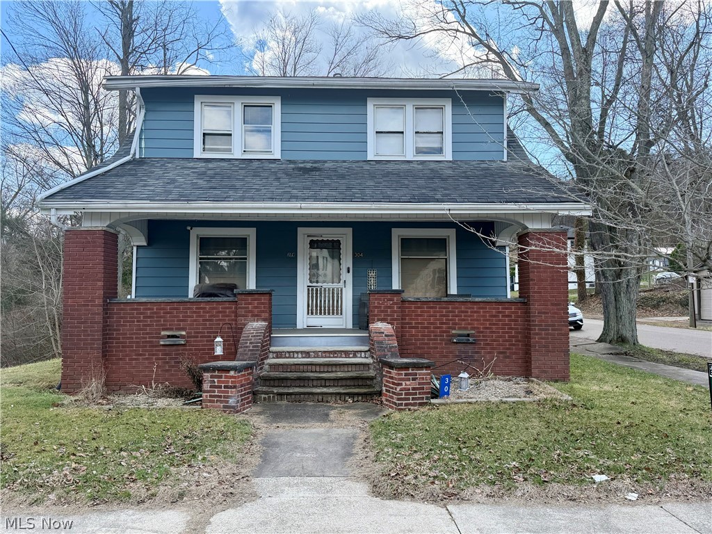 304 E Lisbon Street Waynesburg OH 44688