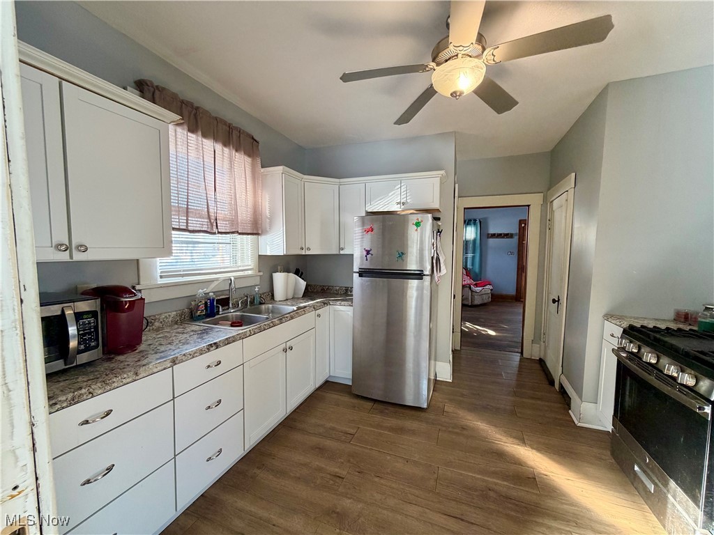 304 E Lisbon Street Waynesburg OH 44688