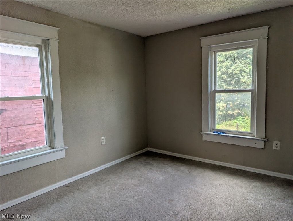 1223 Pennsylvania Avenue East Liverpool OH 43920