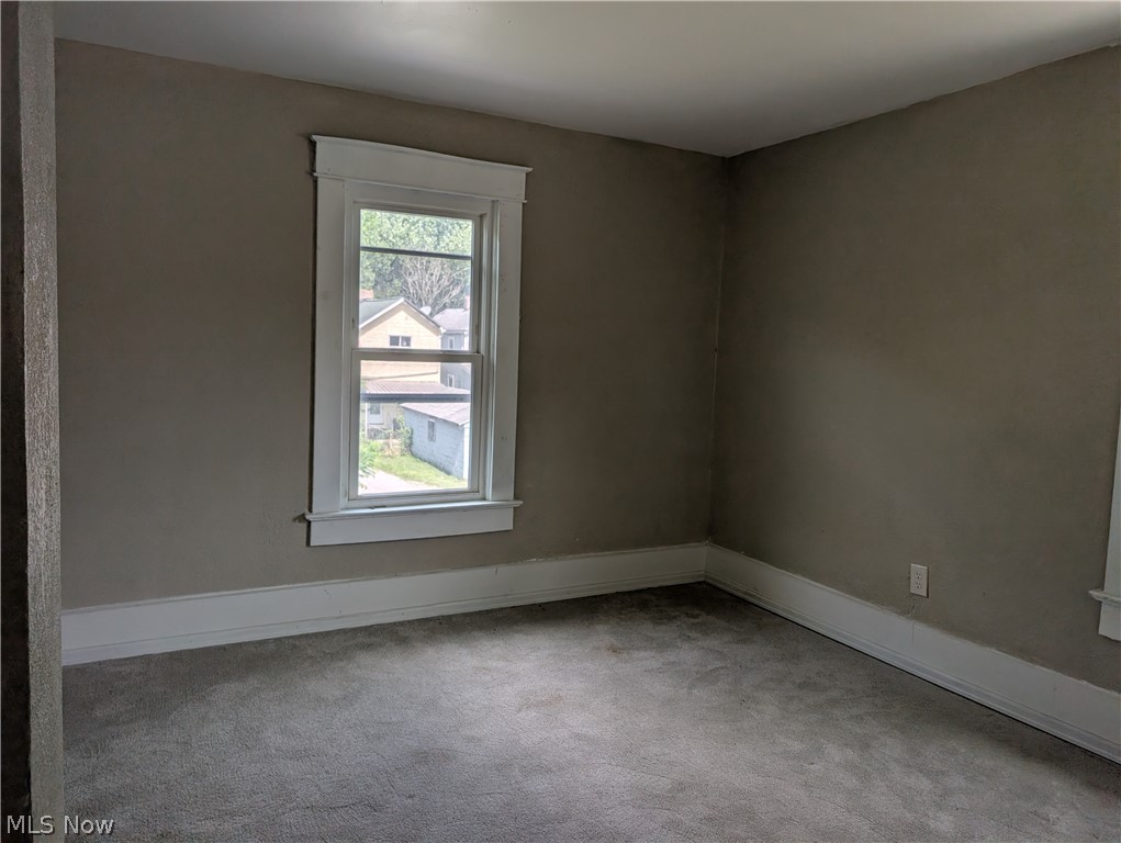 1223 Pennsylvania Avenue East Liverpool OH 43920