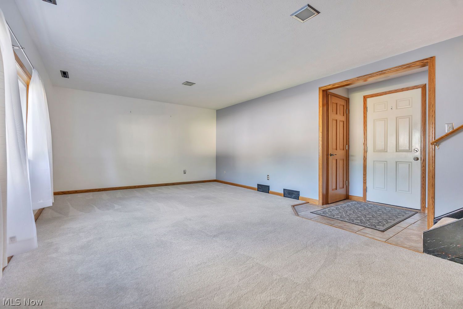 507 Meadowridge Avenue NW Canton OH 44708