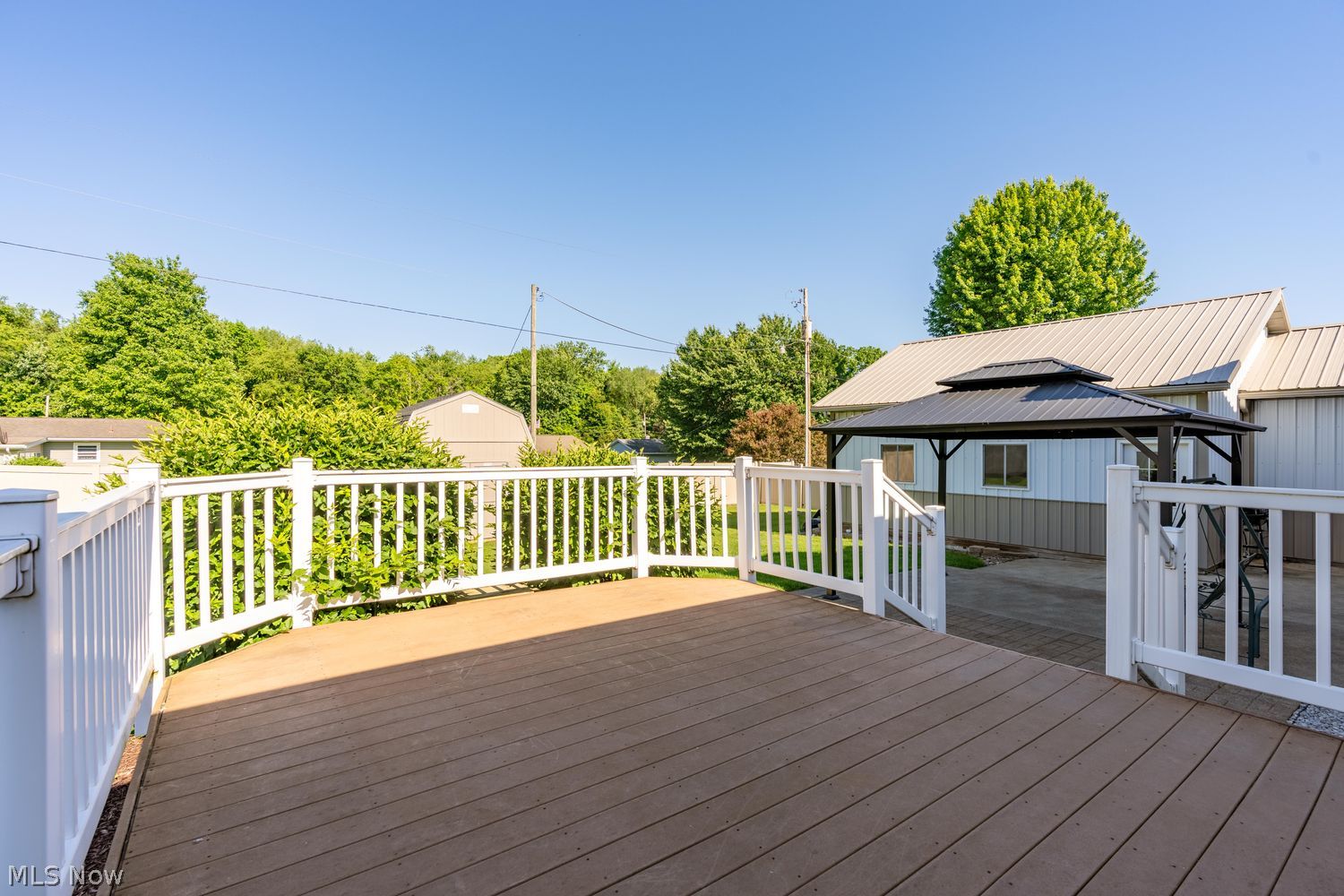 507 Meadowridge Avenue NW Canton OH 44708