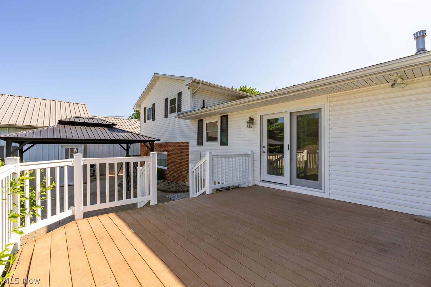 507 Meadowridge Avenue NW Canton OH 44708
