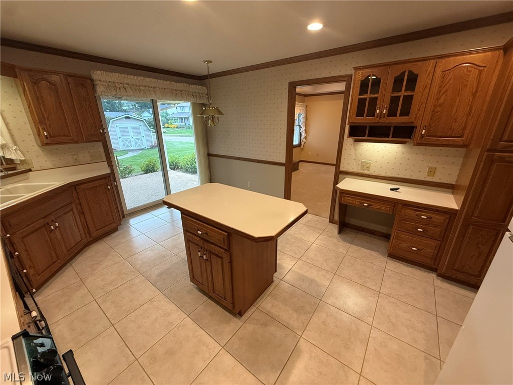 490 Ellen Avenue SW New Philadelphia OH 44663