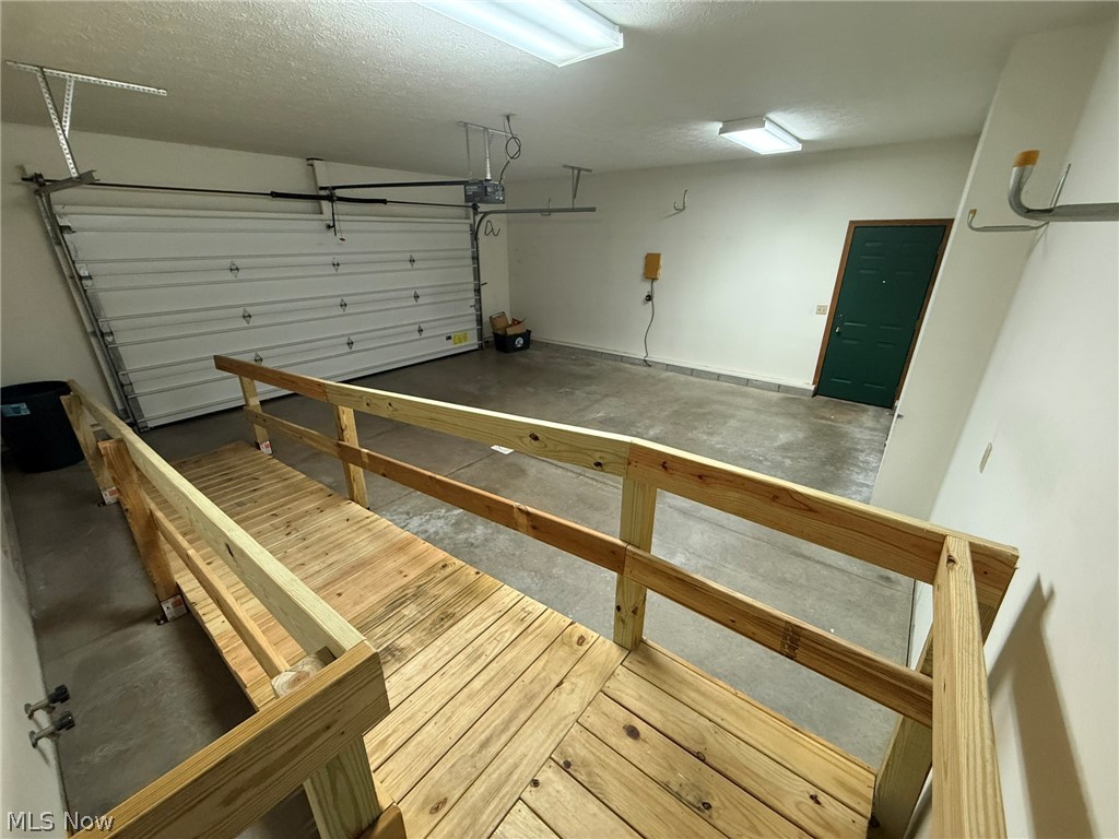 490 Ellen Avenue SW New Philadelphia OH 44663