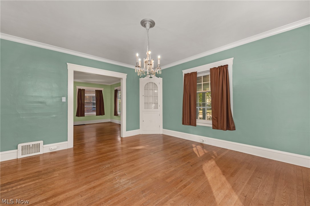 2032 Arthur Avenue Lakewood OH 44107