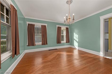 2032 Arthur Avenue Lakewood OH 44107