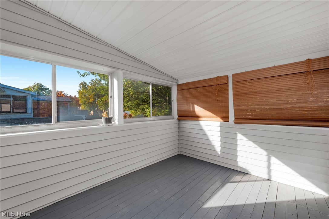 2032 Arthur Avenue Lakewood OH 44107