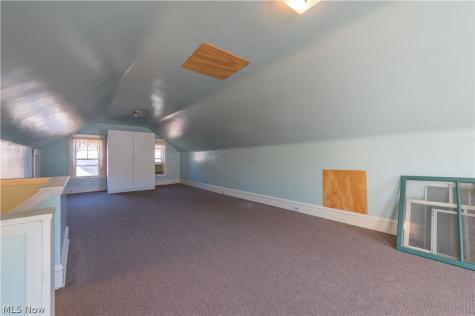2032 Arthur Avenue Lakewood OH 44107