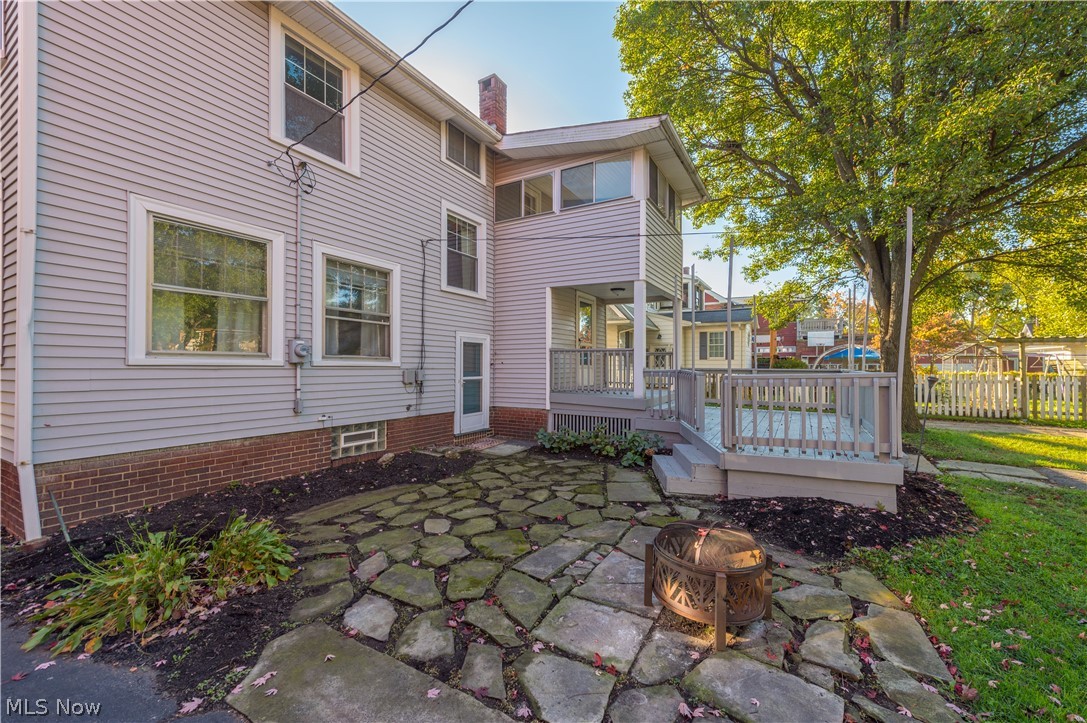2032 Arthur Avenue Lakewood OH 44107