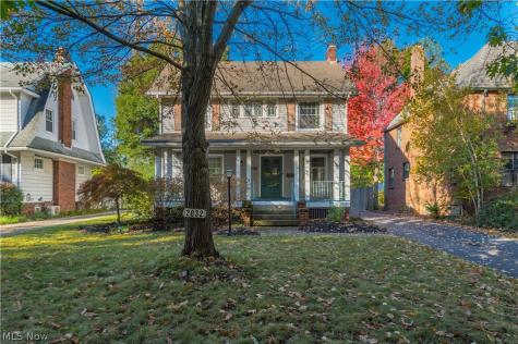 2032 Arthur Avenue Lakewood OH 44107