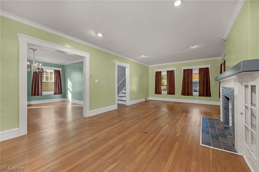 2032 Arthur Avenue Lakewood OH 44107
