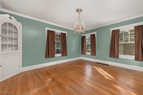 2032 Arthur Avenue Lakewood OH 44107