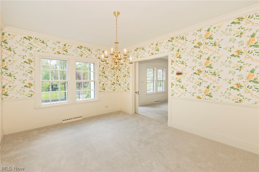 2528 Ashurst Road University Heights OH 44118