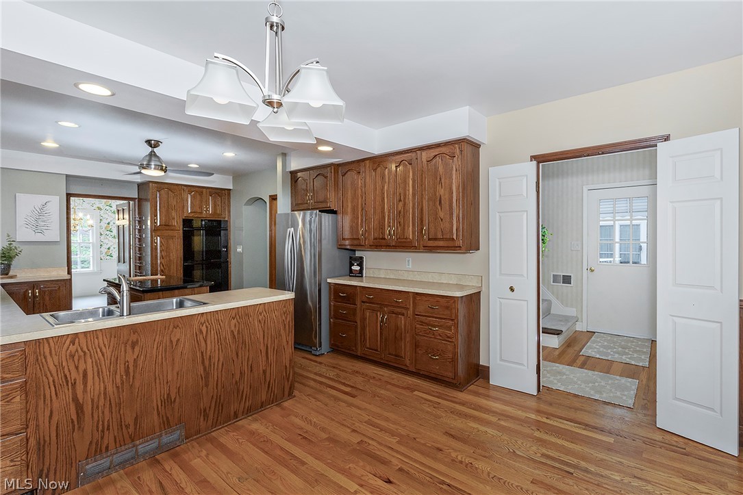 2528 Ashurst Road University Heights OH 44118