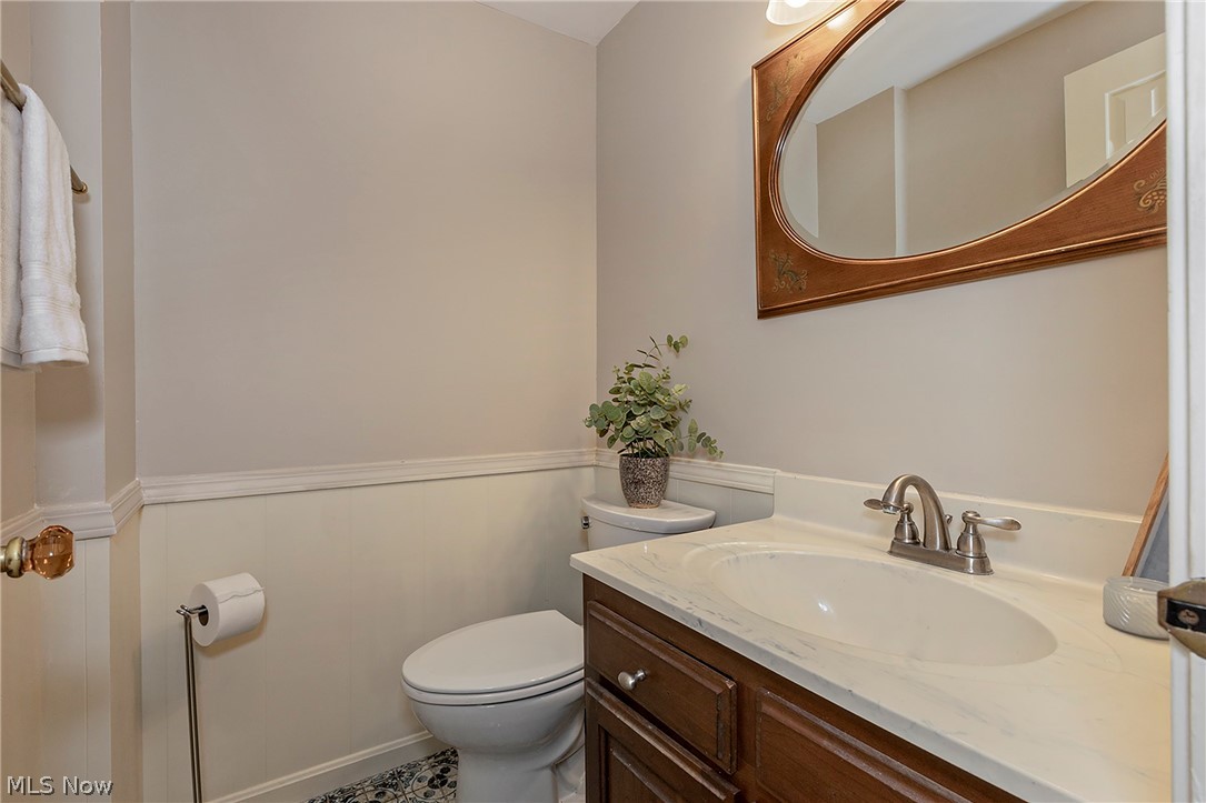 2528 Ashurst Road University Heights OH 44118
