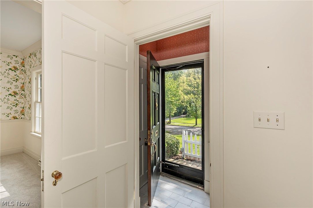 2528 Ashurst Road University Heights OH 44118