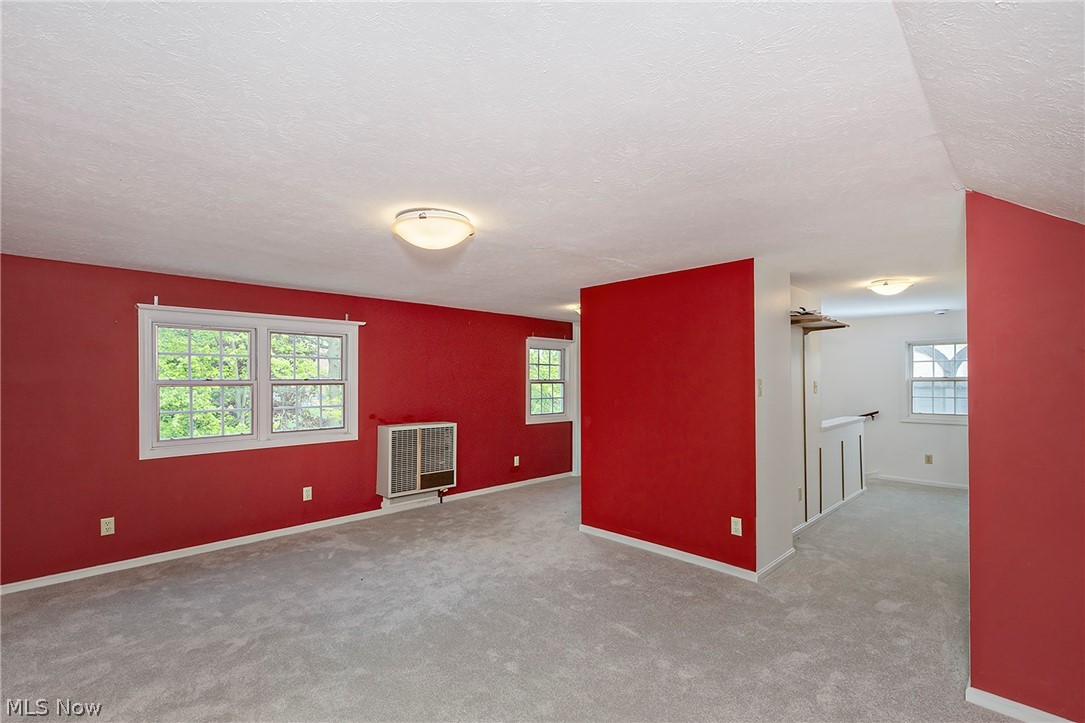 2528 Ashurst Road University Heights OH 44118