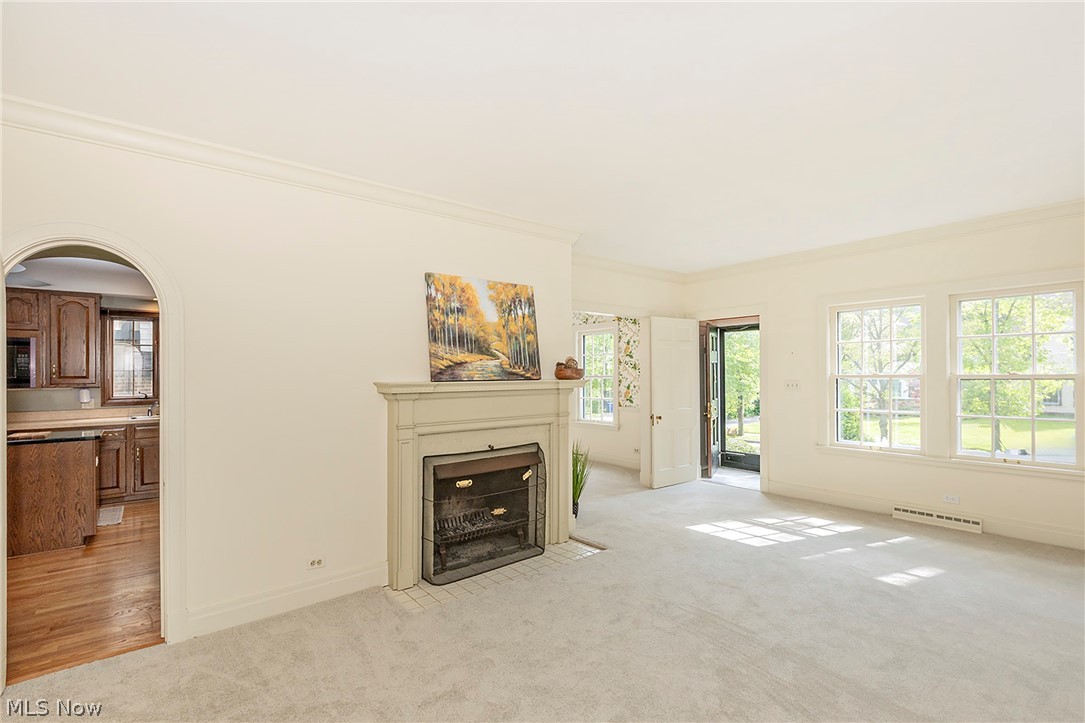 2528 Ashurst Road University Heights OH 44118