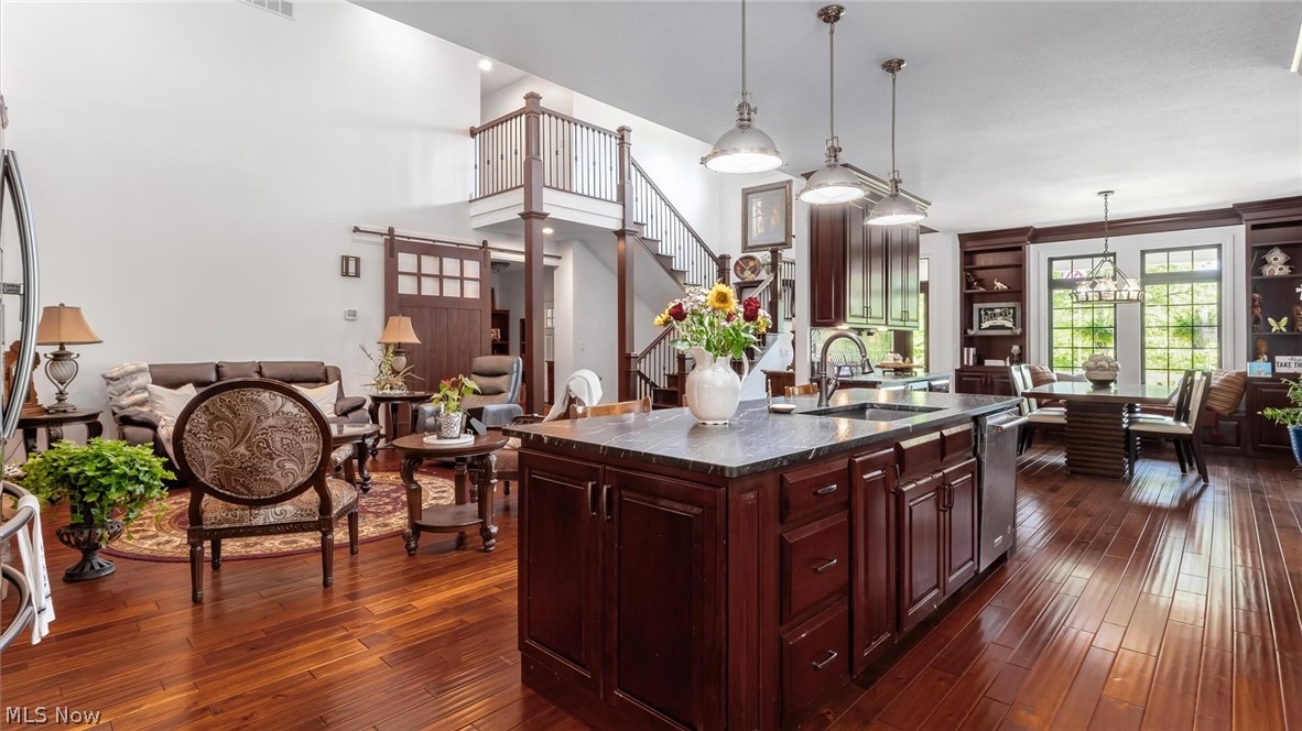 6283 William Avenue Cambridge OH 43725