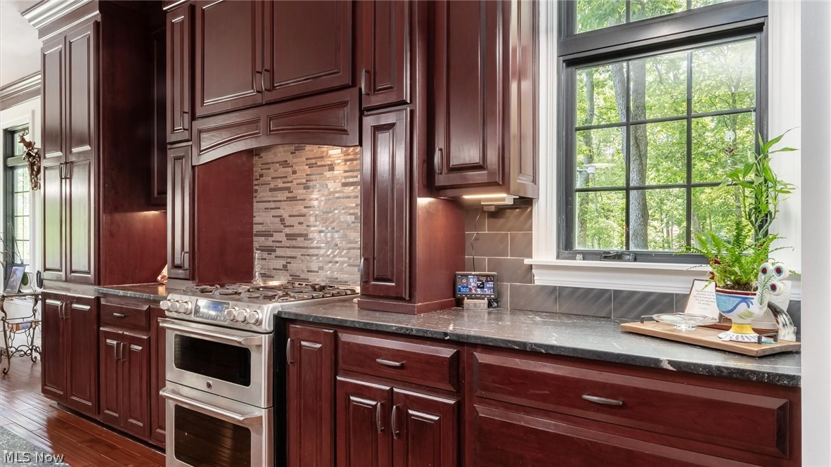 6283 William Avenue Cambridge OH 43725