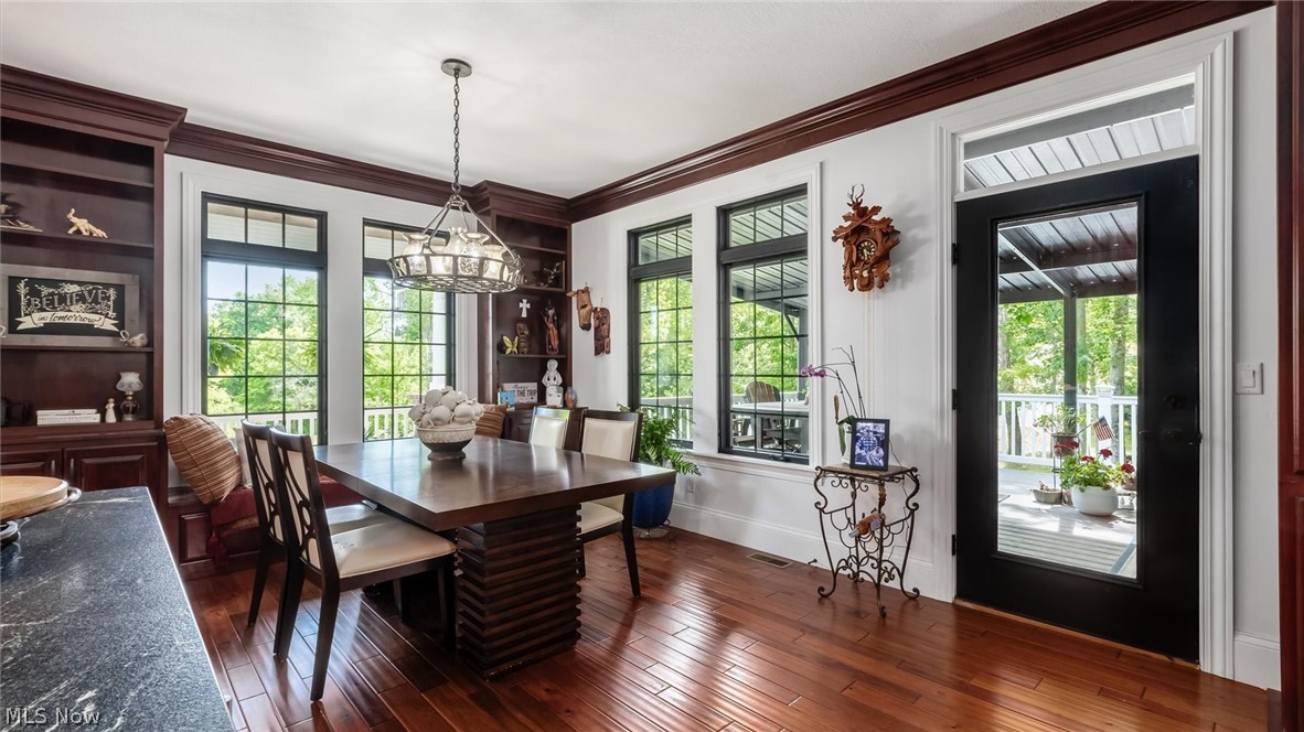 6283 William Avenue Cambridge OH 43725