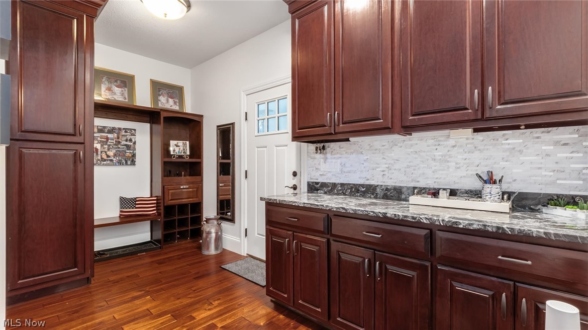 6283 William Avenue Cambridge OH 43725