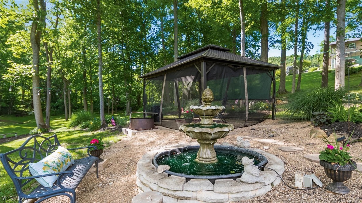 6283 William Avenue Cambridge OH 43725