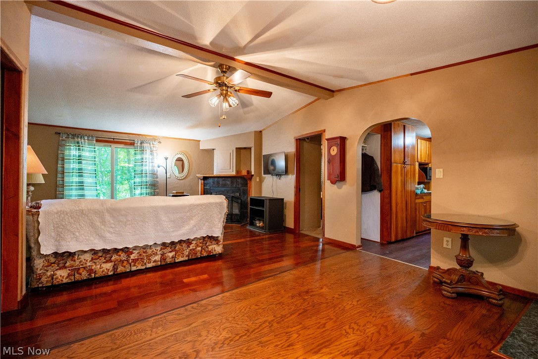 121 Skeleton Road NW Dellroy OH 44620
