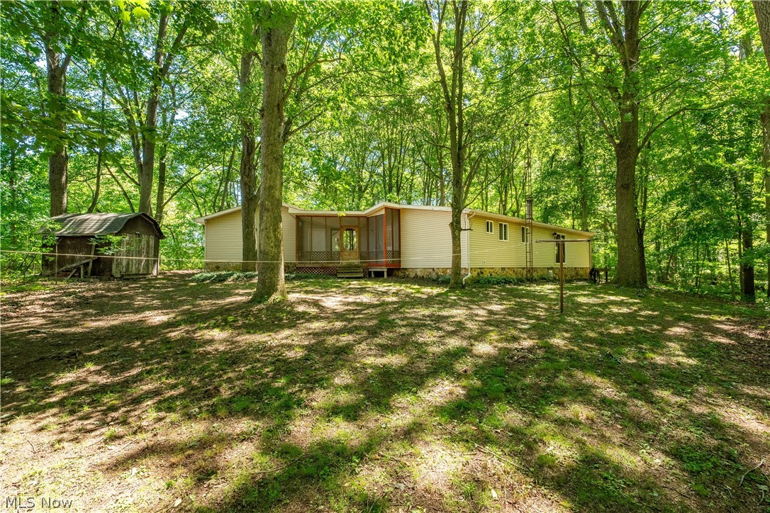 121 Skeleton Road NW Dellroy OH 44620