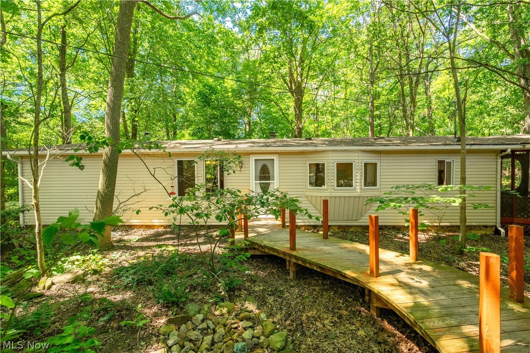 121 Skeleton Road NW Dellroy OH 44620