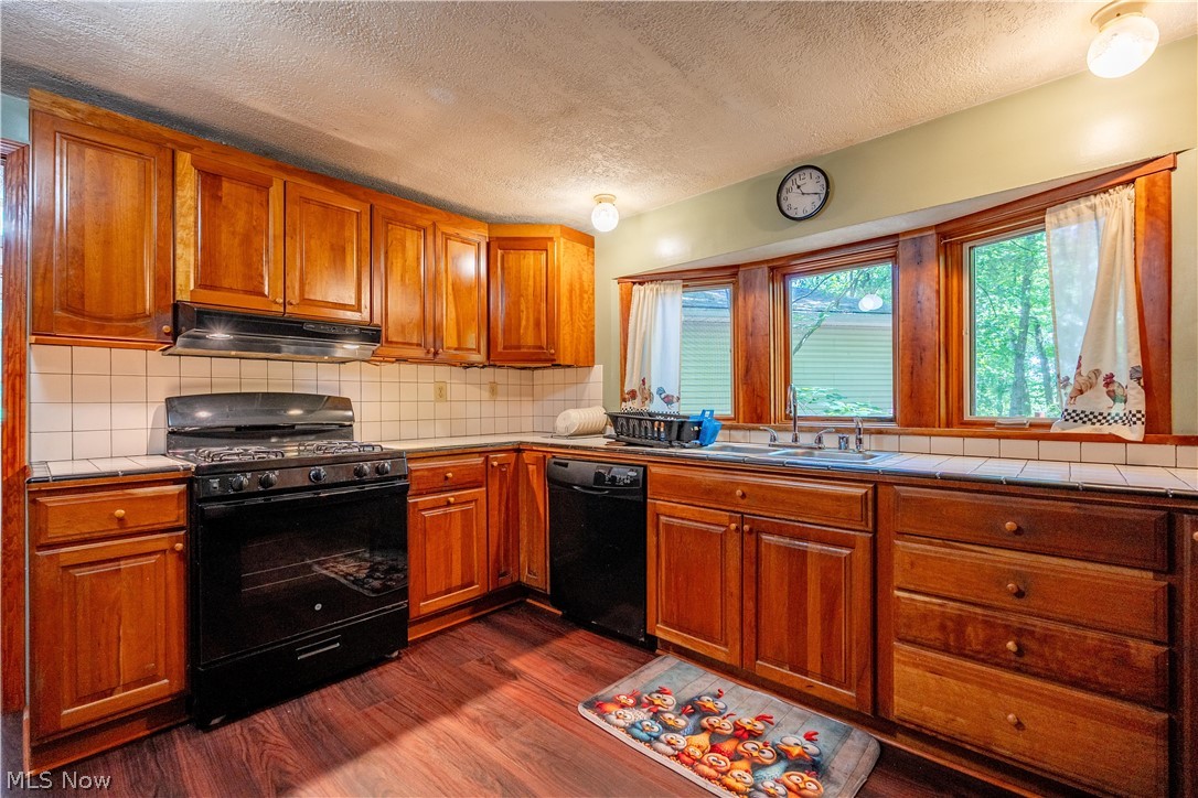 121 Skeleton Road NW Dellroy OH 44620