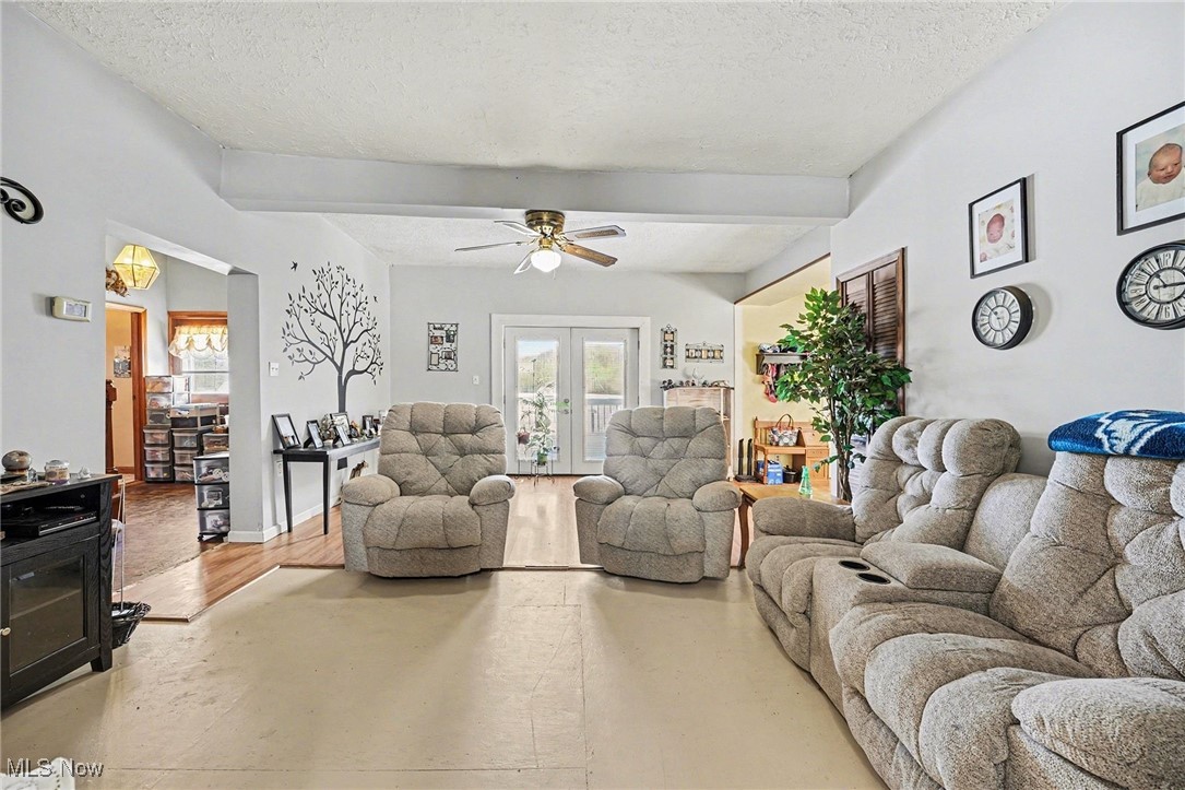 436 Keefus Road Conneaut OH 44030