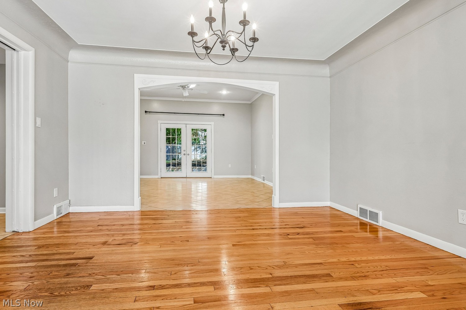 21887 E Byron Road Shaker Heights OH 44122