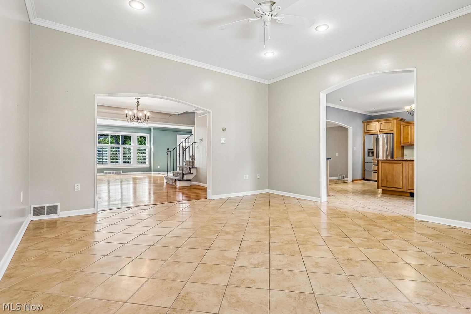 21887 E Byron Road Shaker Heights OH 44122