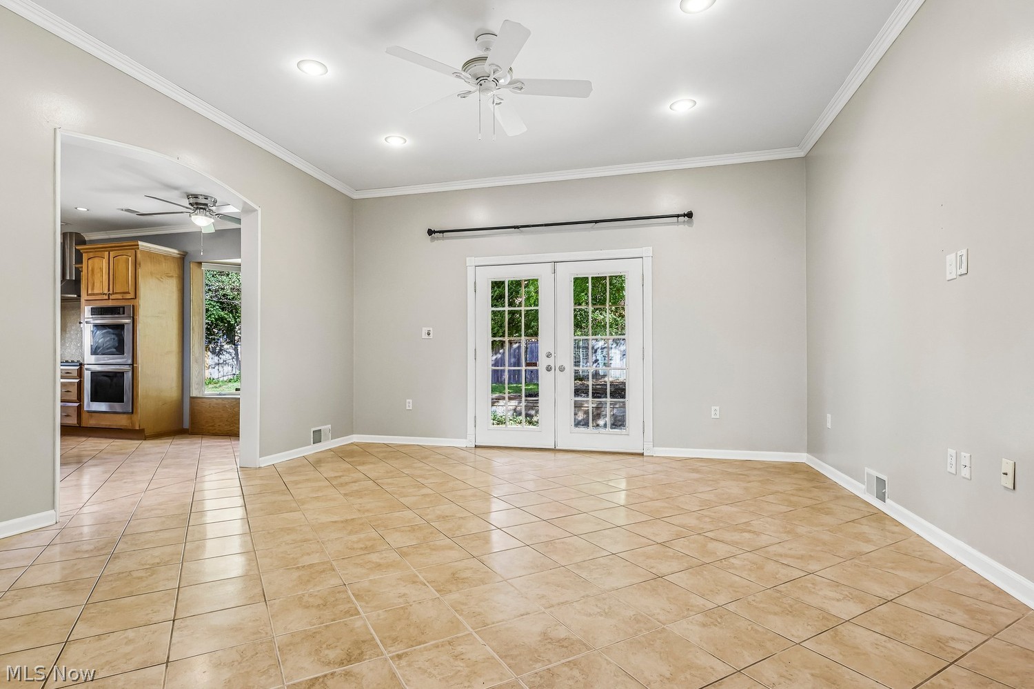 21887 E Byron Road Shaker Heights OH 44122