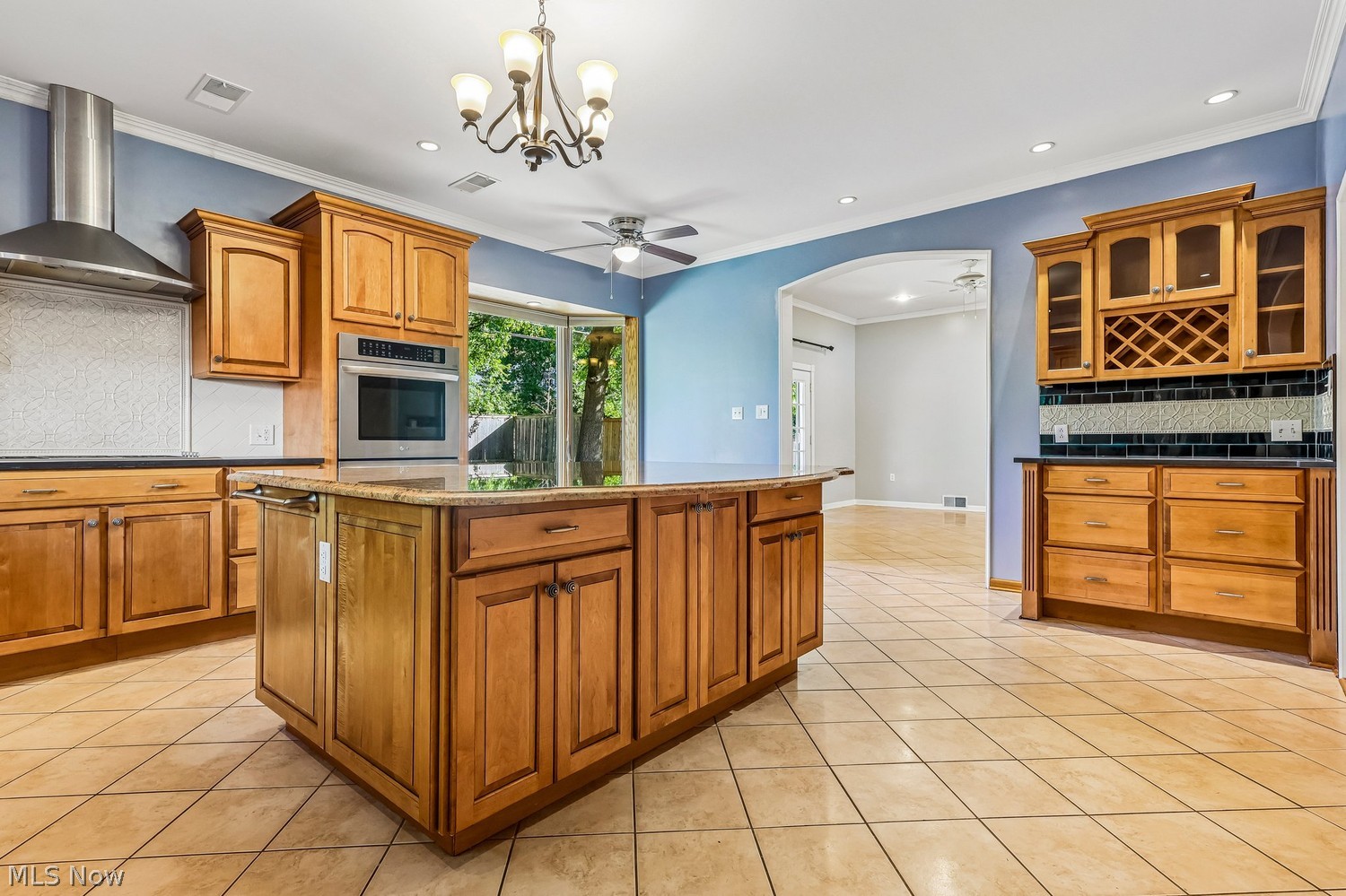 21887 E Byron Road Shaker Heights OH 44122