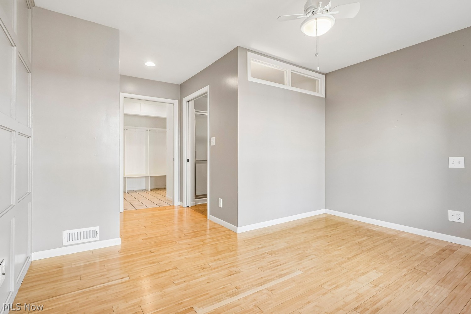21887 E Byron Road Shaker Heights OH 44122