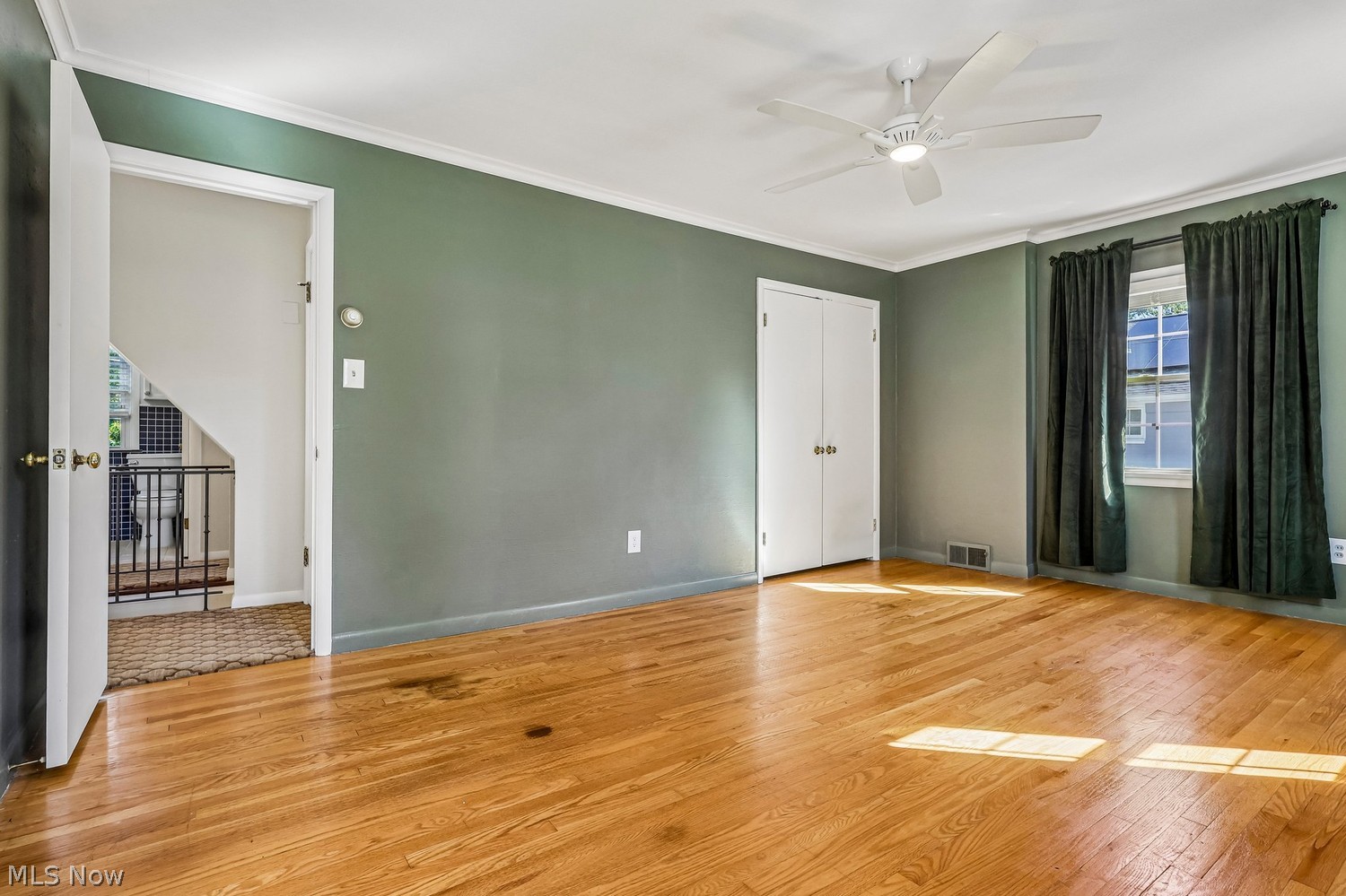 21887 E Byron Road Shaker Heights OH 44122
